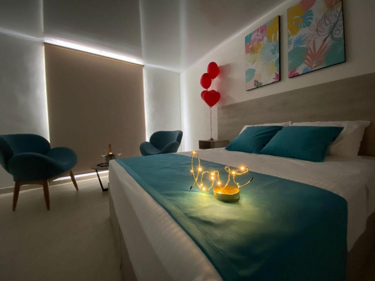 חירארדוט Hotel Inara מראה חיצוני תמונה
